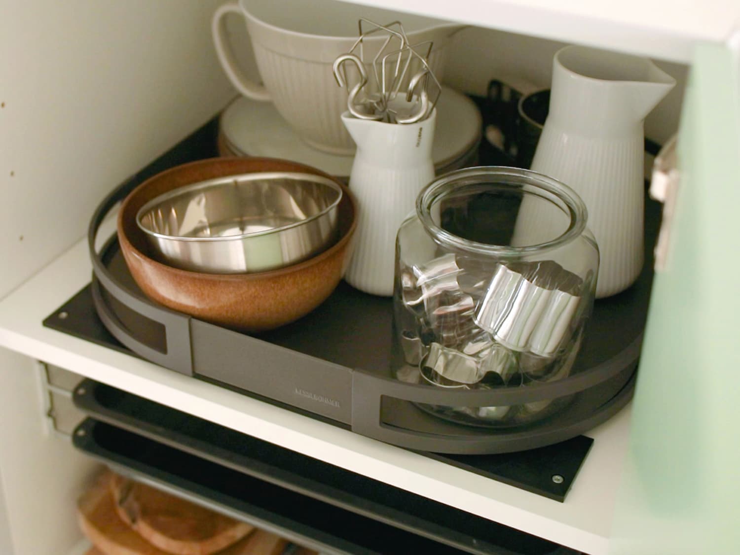 TurnMotion III - Vysoké skříně 5